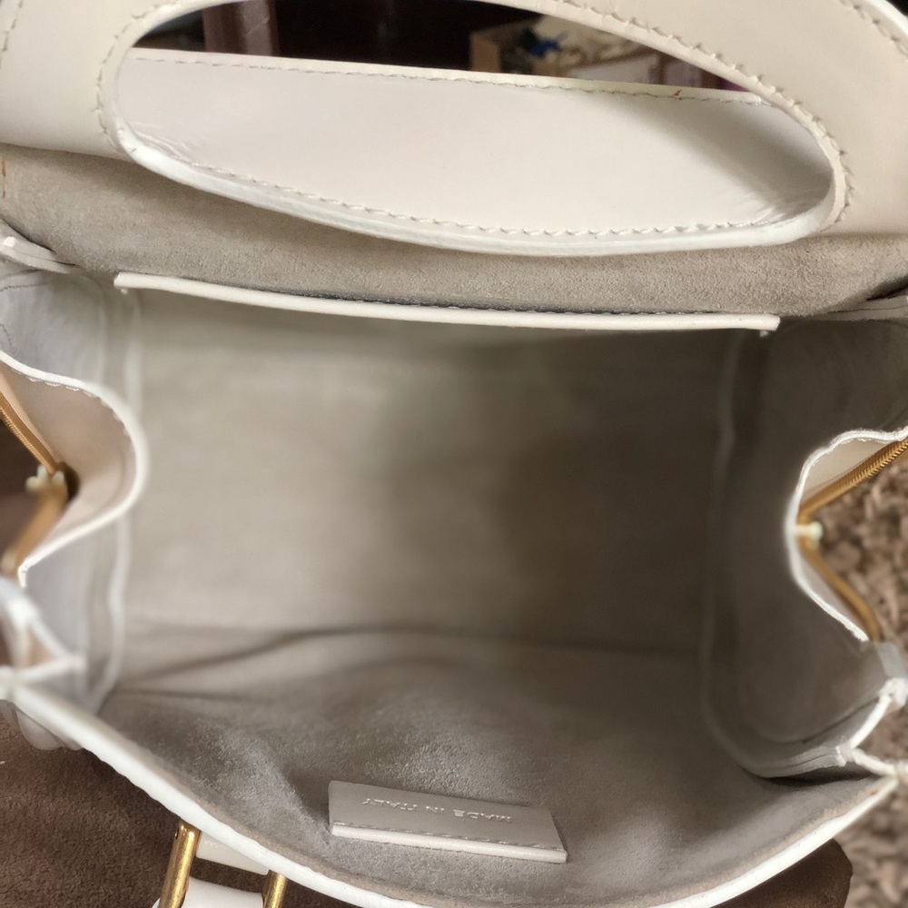 BRAND NEW ALEXANDER MCQUEEN CROSSBODY BAG - Picture 7 of 8